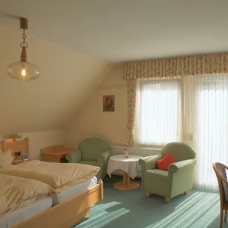 Zueschener Bauernstuben Gasthuis 3*