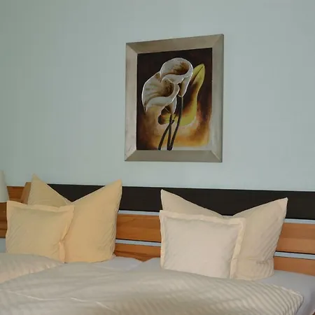 Zueschener Bauernstuben 3*