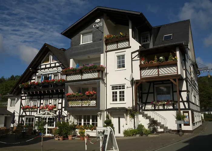 Zueschener Bauernstuben 3*